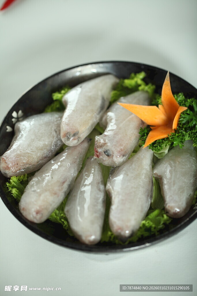 一盘美味的特色海兔