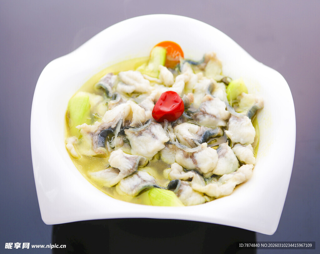 美味鱼片蔬菜煲