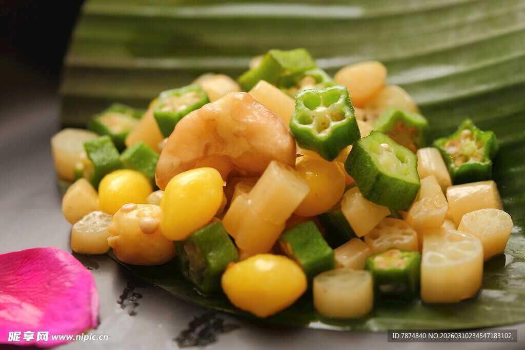 虾仁玉米时蔬小炒