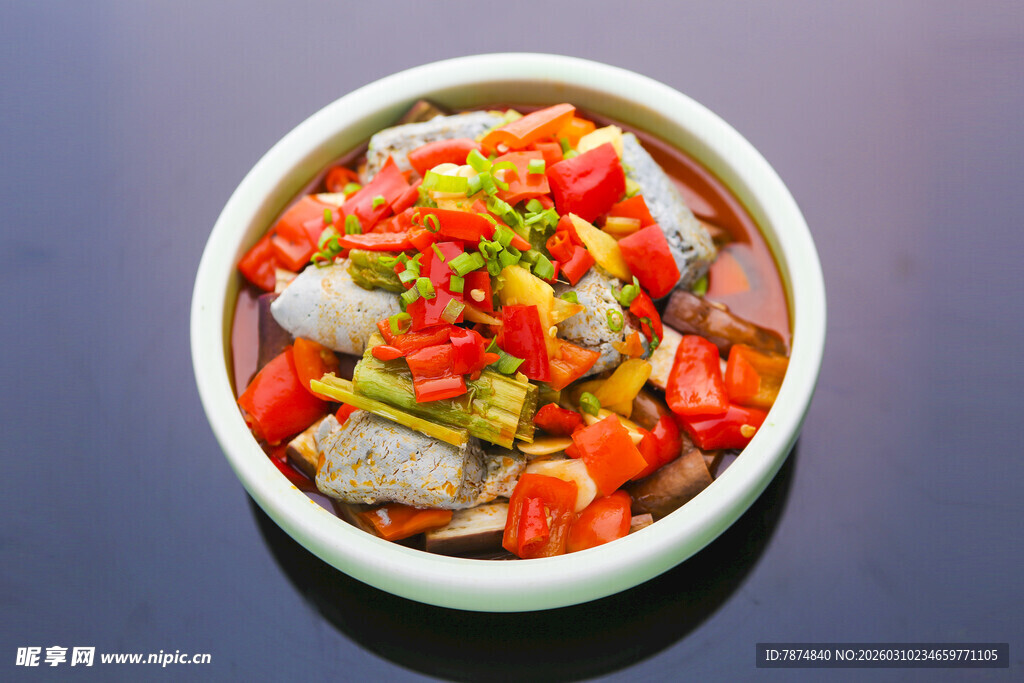 美味彩椒炒肉块