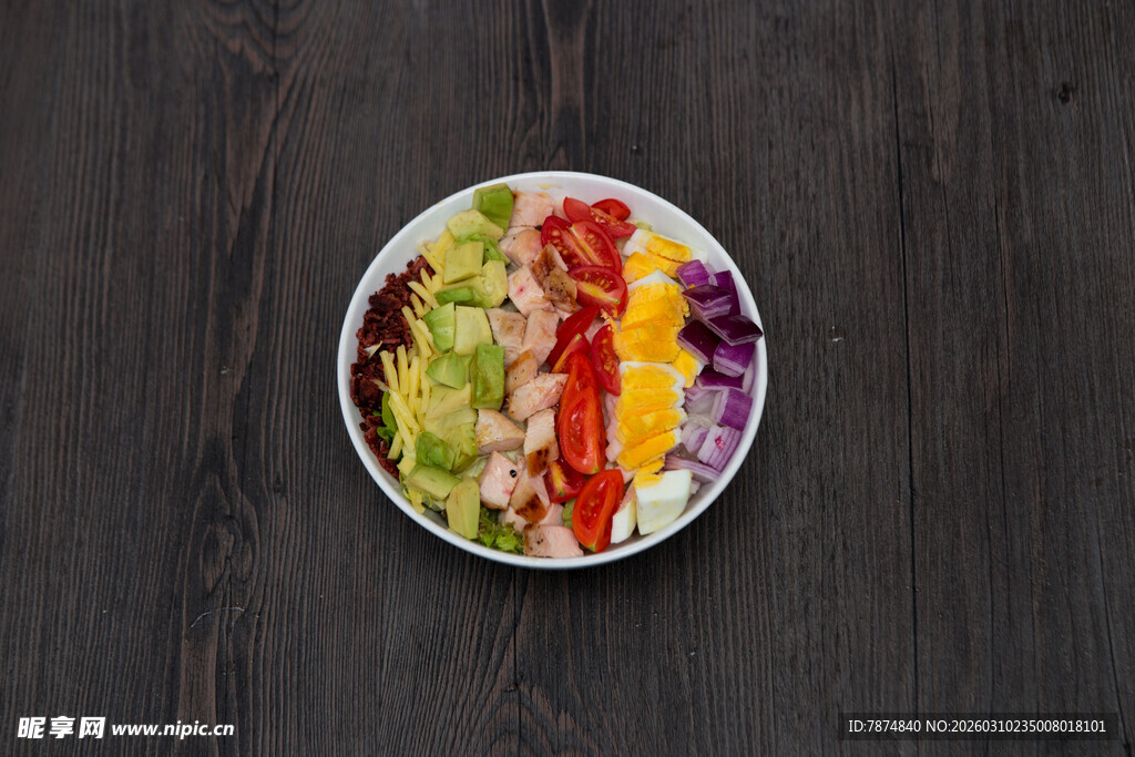 多彩蔬菜鸡肉沙拉拼盘