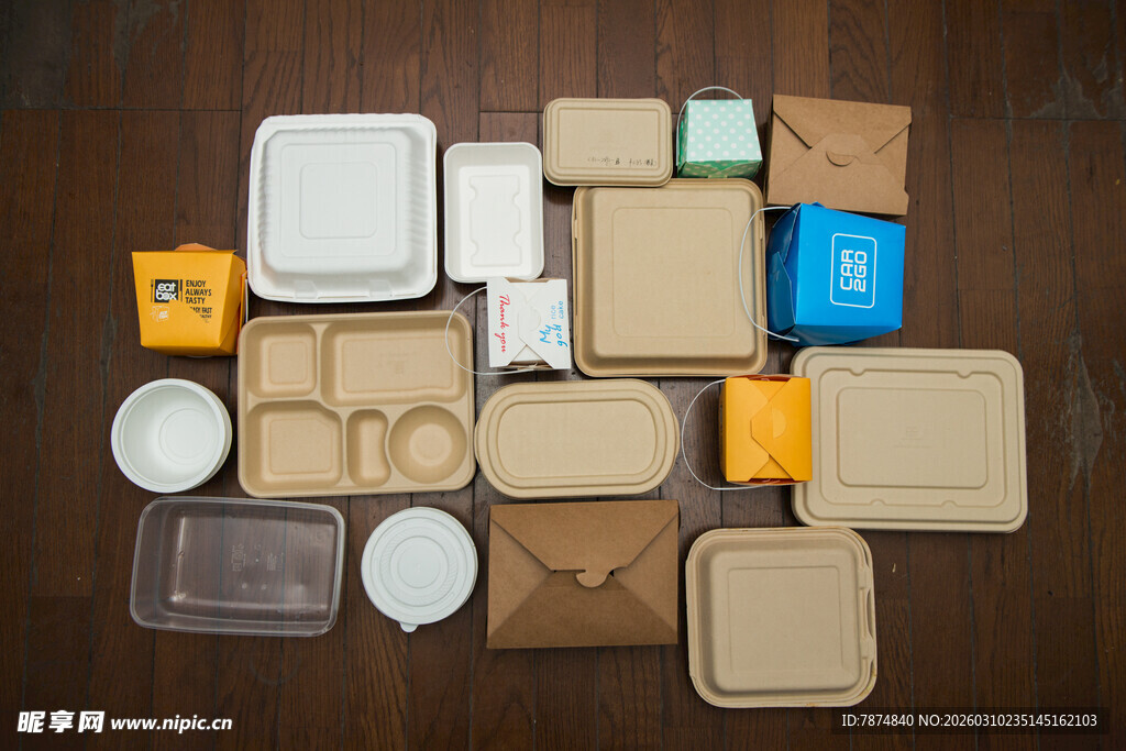 多样环保餐具展示