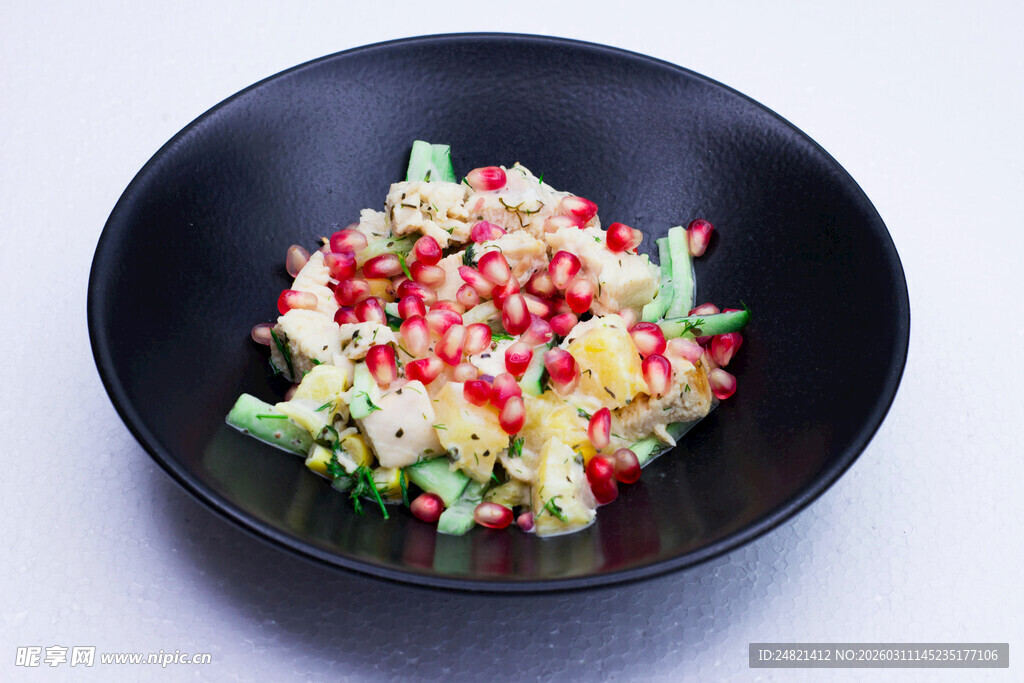 美味多彩蔬菜石榴籽沙拉