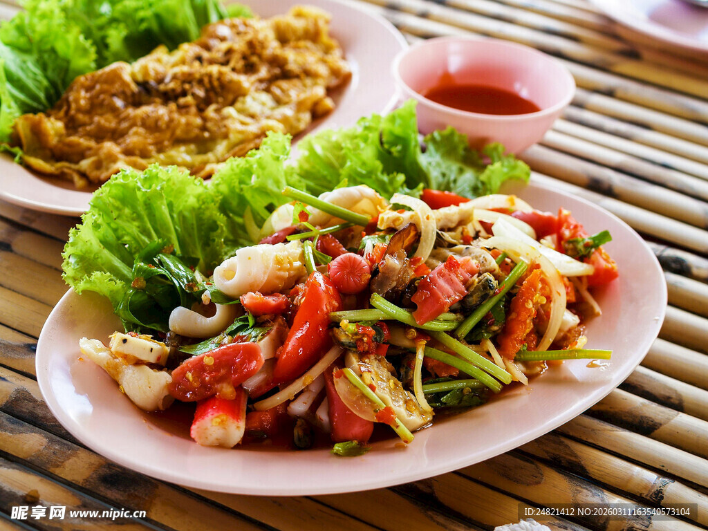 美味泰式特色凉拌菜拼盘