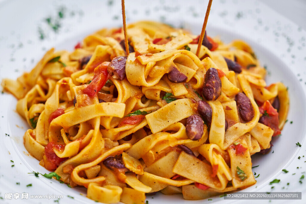 美味多彩意面盘