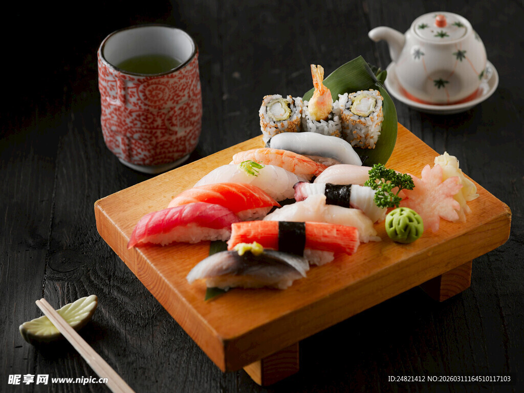 精致日式寿司拼盘