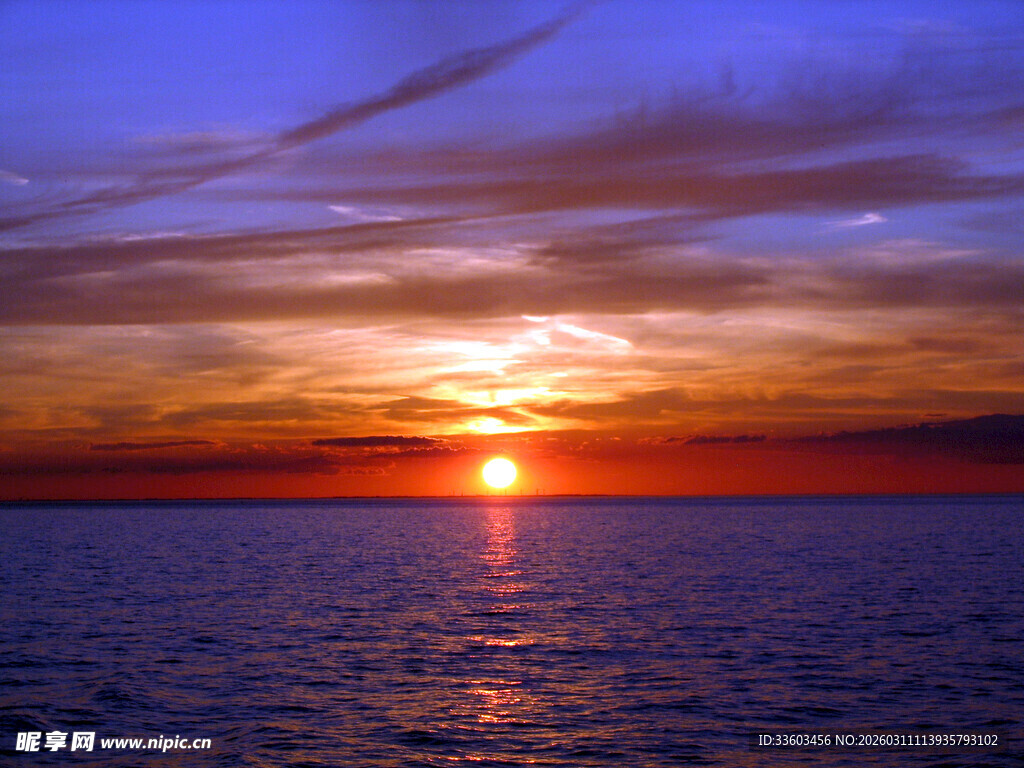 海上壮丽日落美景