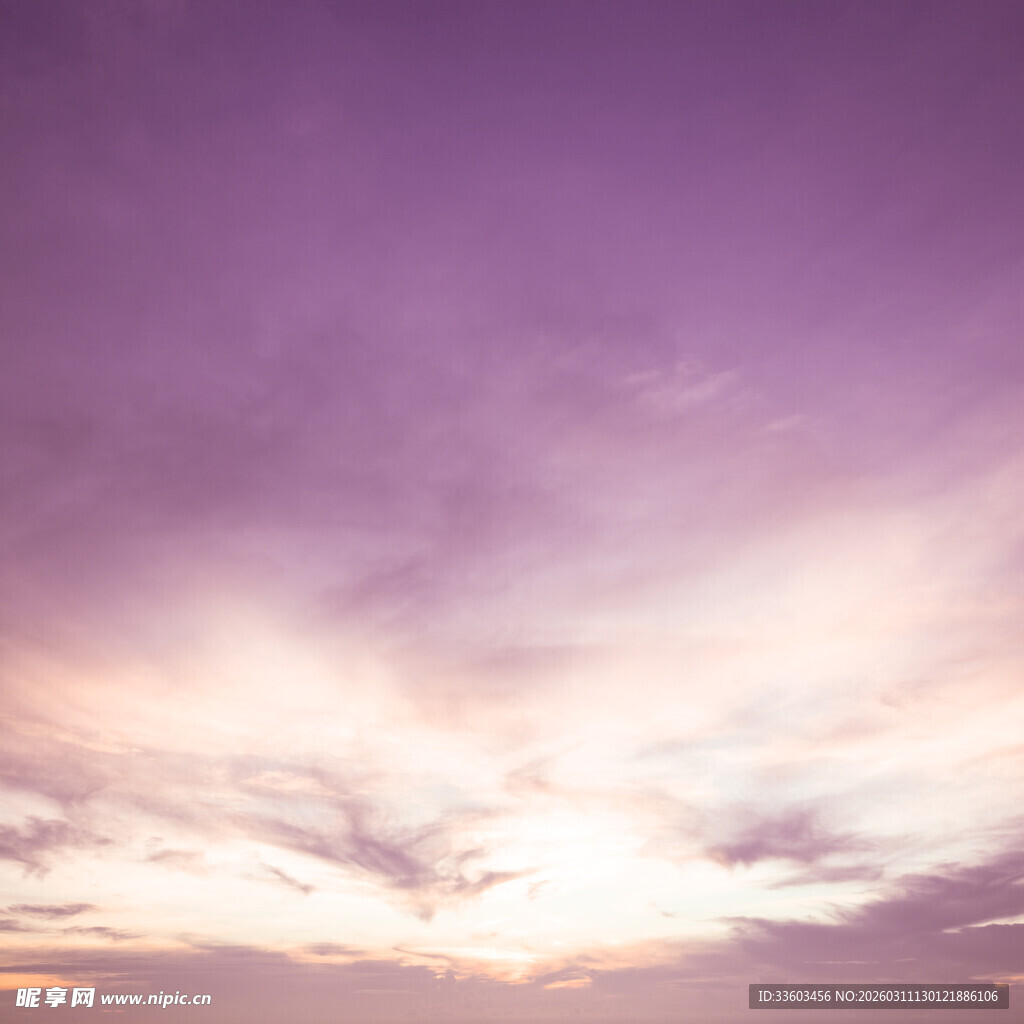 梦幻紫色天空美景