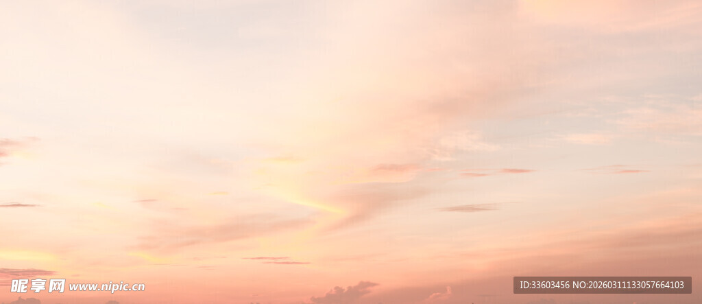 梦幻粉橙色天空美景