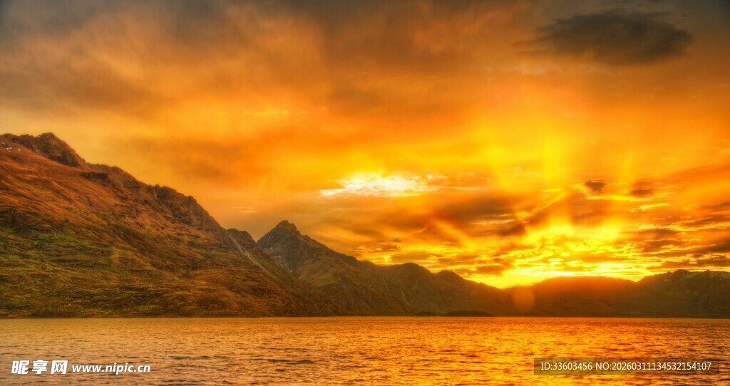 壮丽海边日落美景