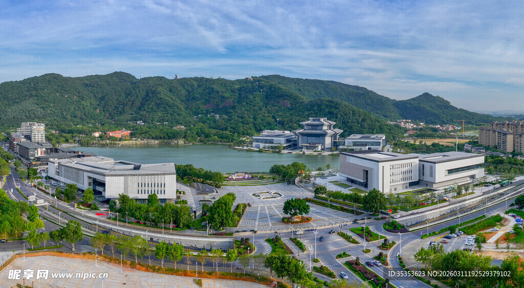 城市山水间的建筑景致
