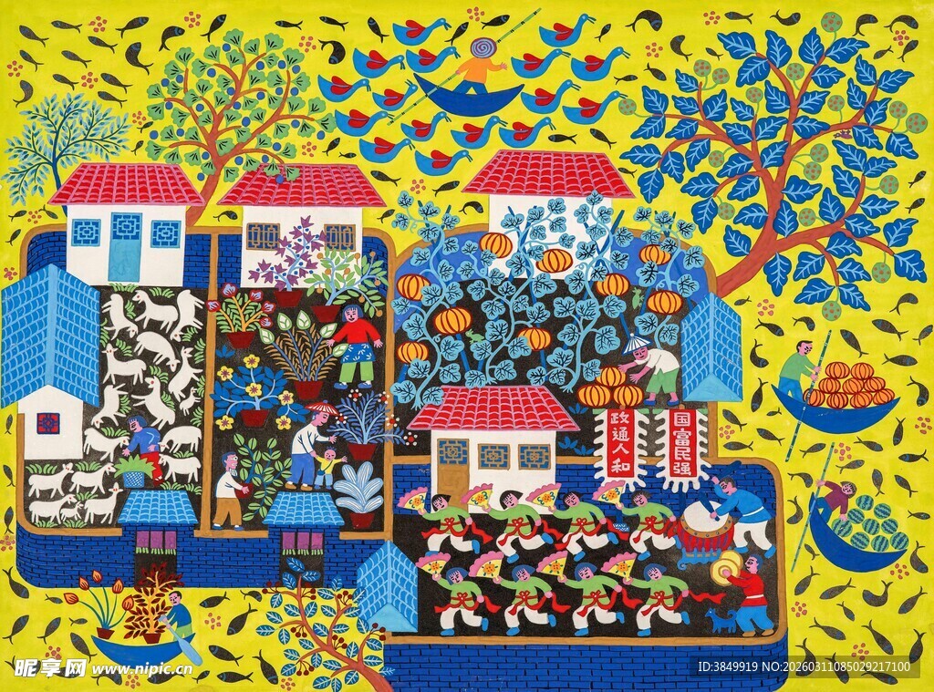 多彩村庄热闹场景