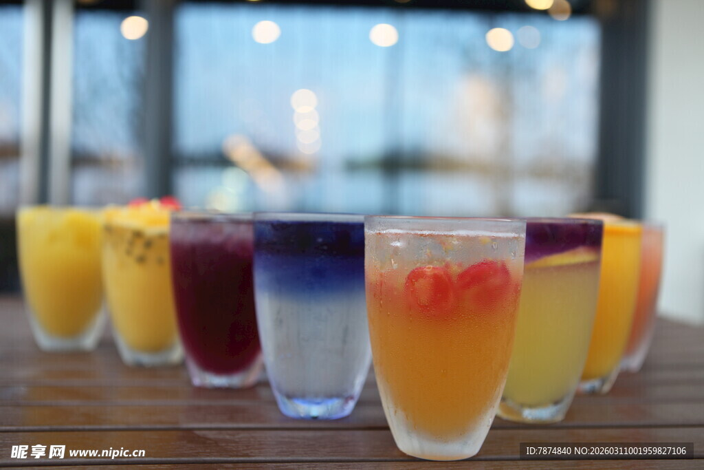 多彩果汁杯 视觉味觉盛宴