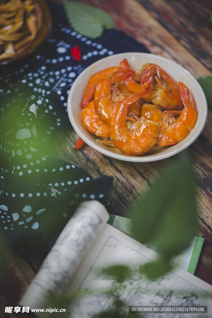 美味红烧虾摆盘精美