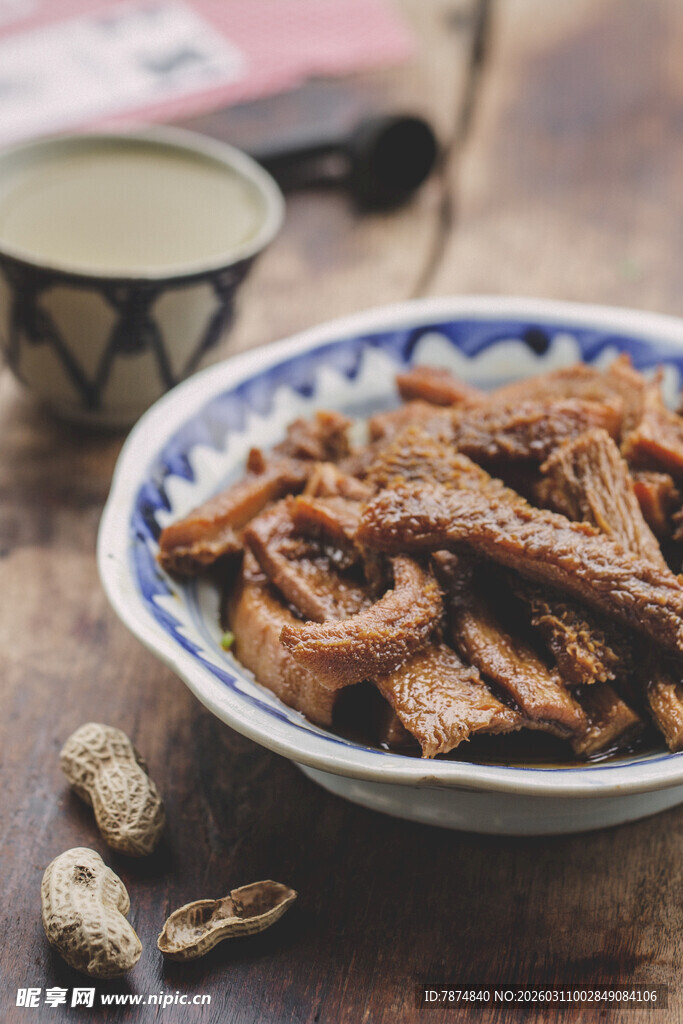 美味卤牛肉 佐酒好搭档