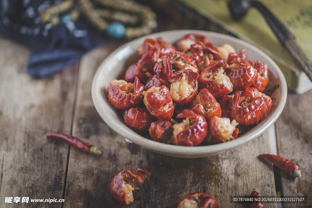 碗中美味小龙虾