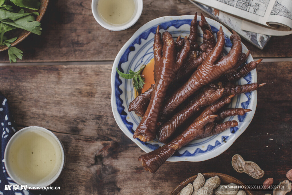 传统卤味鸭爪 品味鲜香