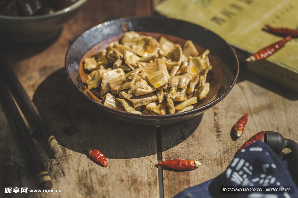 美味脆爽干煸平菇