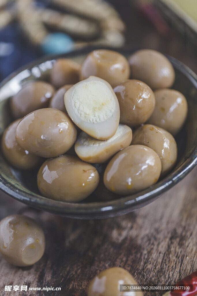 碗中鹌鹑蛋 颗颗饱满诱人