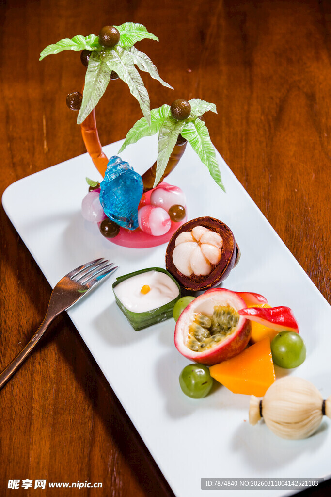 精致热带风情水果拼盘