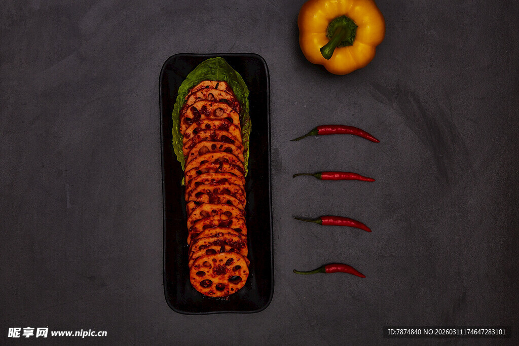 烤串与辣椒的诱人组合