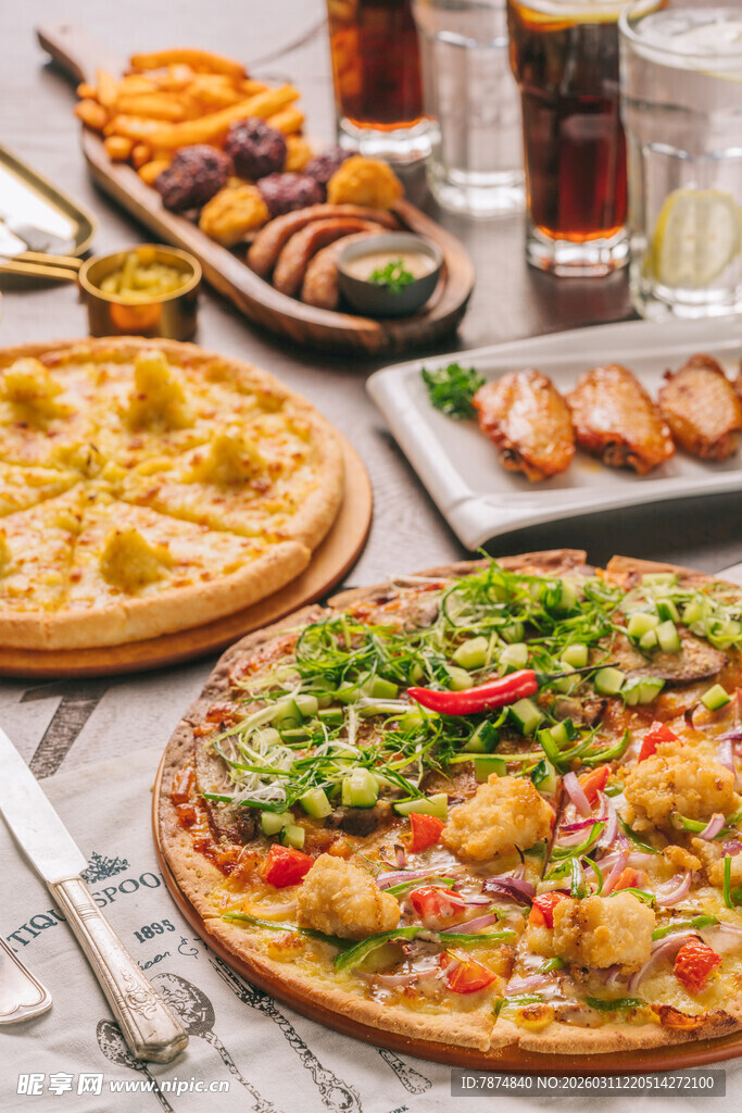 美味多样的西式餐点拼盘