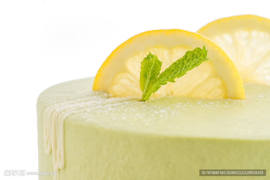 柠檬薄荷装饰的绿色蛋糕