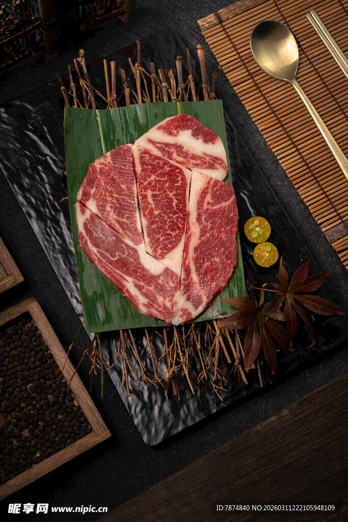 新鲜雪花牛肉 诱人摆盘