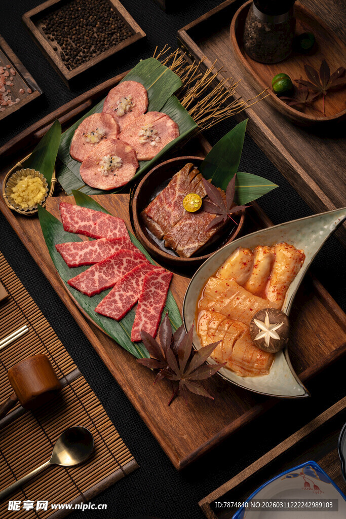 丰盛日式烤肉拼盘