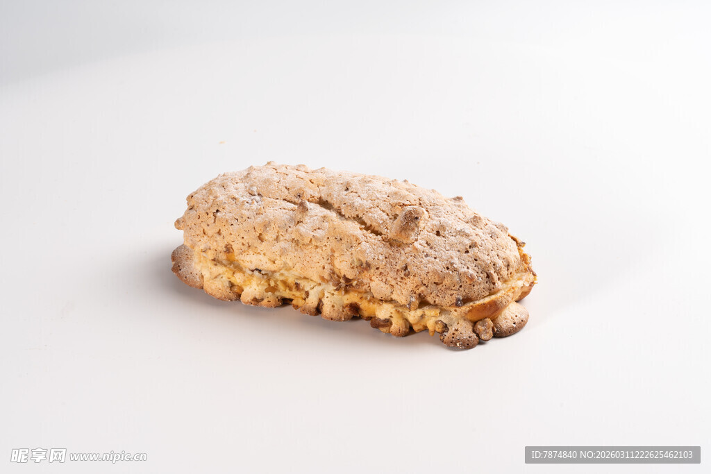 美味核桃酥糕点特写