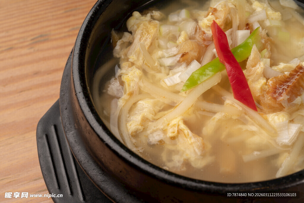 石锅蛋花豆腐羹