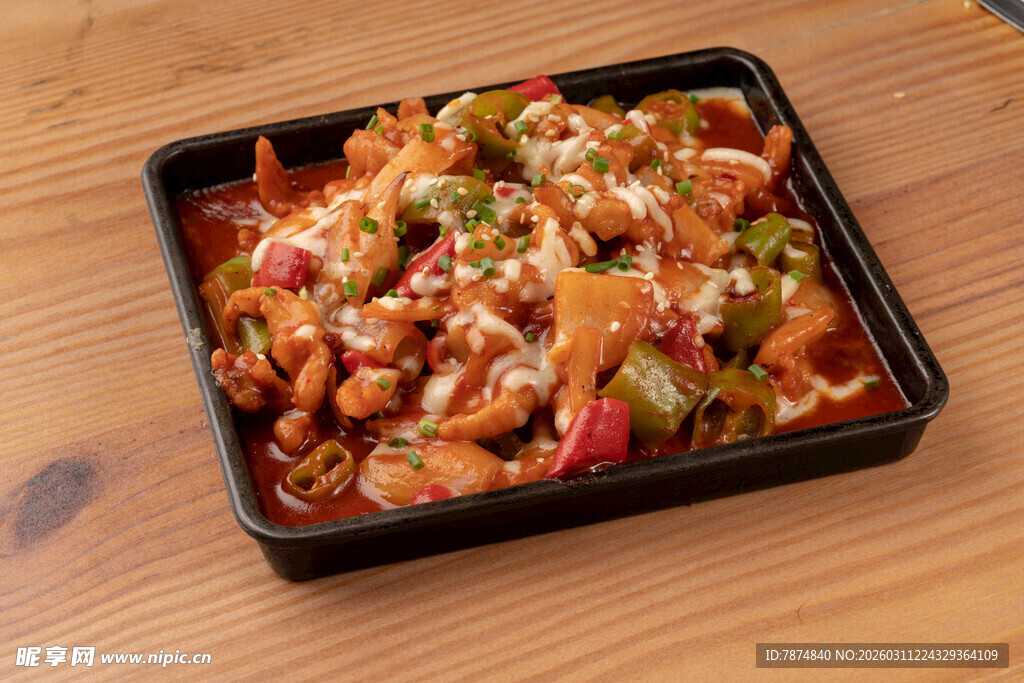 美味盒装麻辣鸡丁