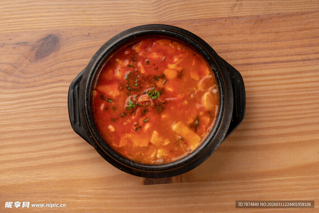 美味番茄豆腐煲