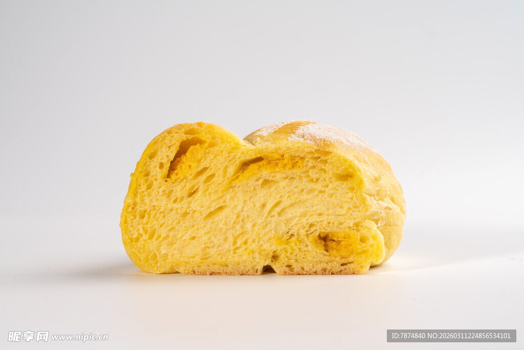 可爱兔子造型黄色面包