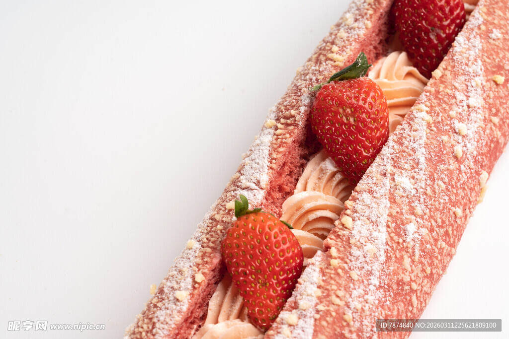 草莓奶油卷 甜蜜诱人美味