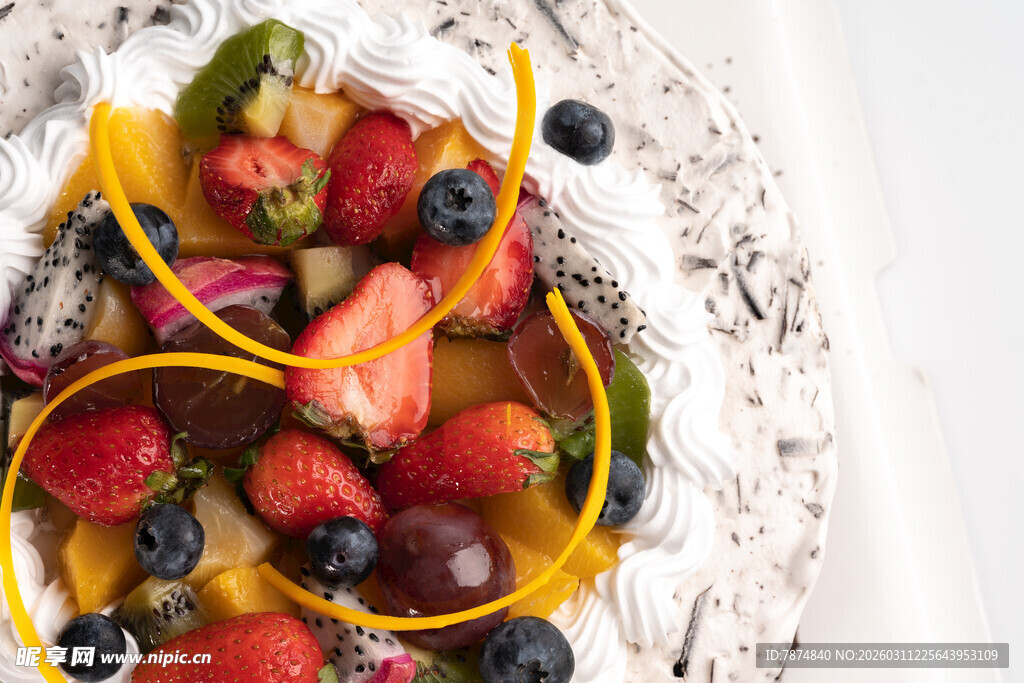 缤纷多彩水果拼盘