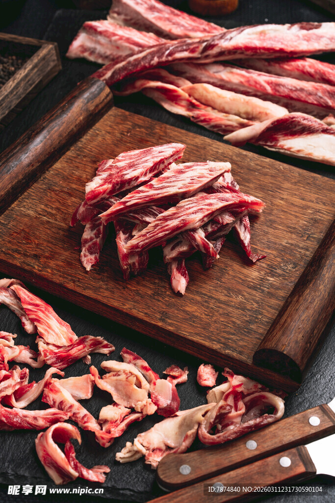 新鲜牛肉切片展示