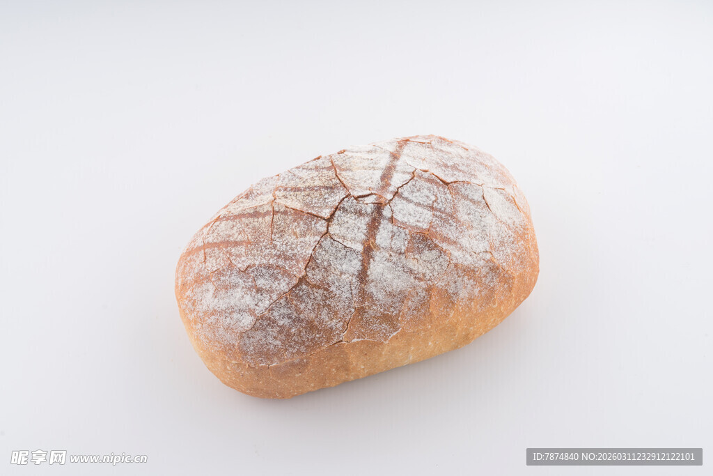 撒粉面包展现诱人质感