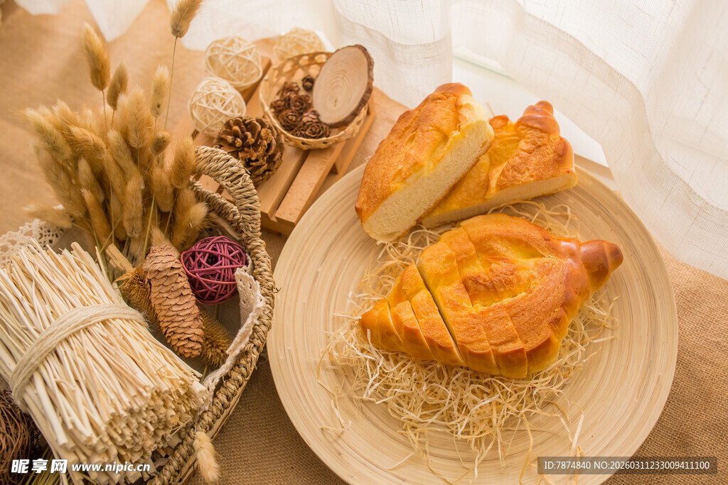 美味面包与特色谷物组合