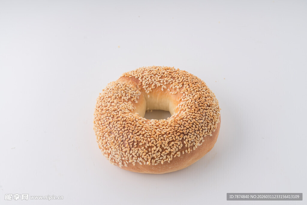 撒糖甜甜圈特写