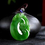 翠绿如意翡翠吊坠