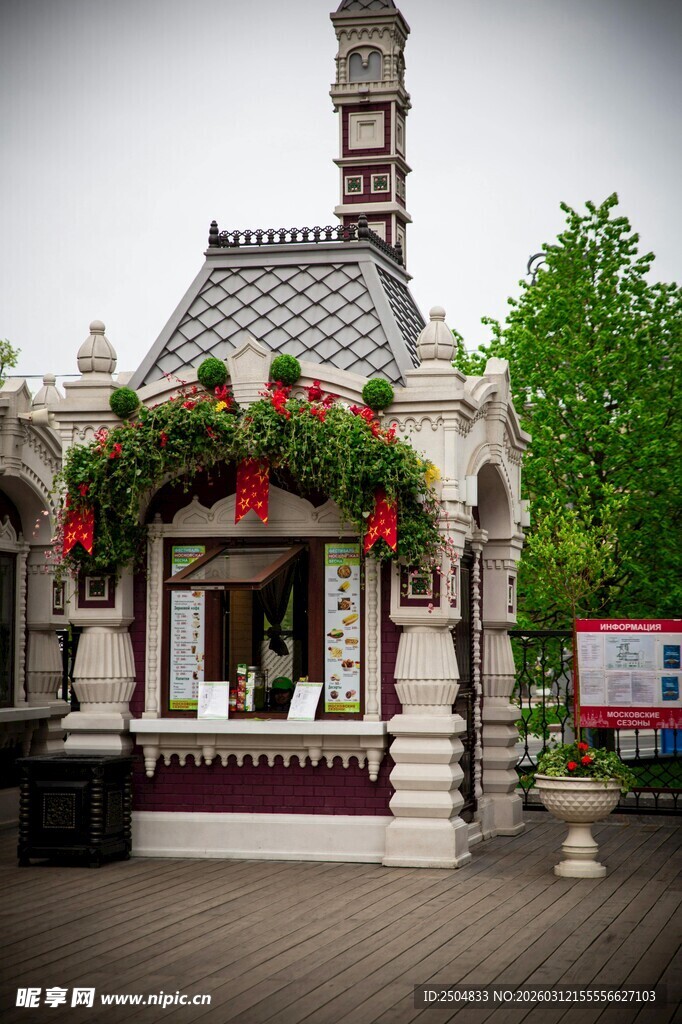 欧式风情装饰的精致小屋