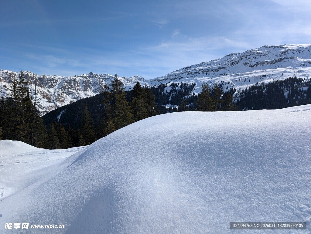雪山雪景洁白纯净之景