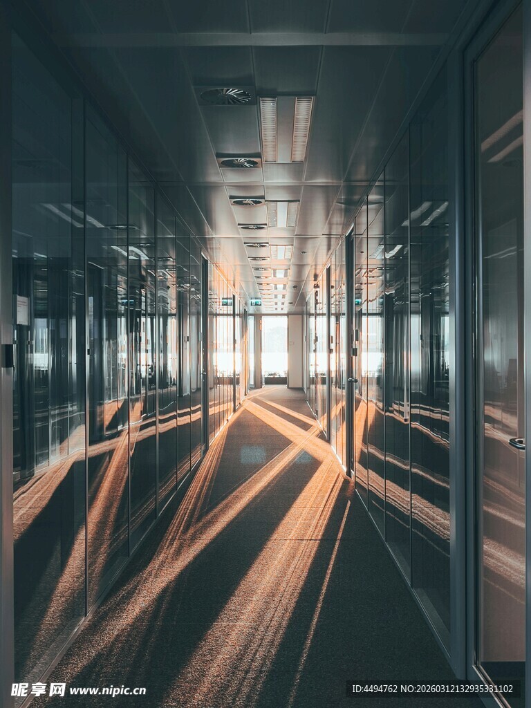 未来感科技走廊光影效果