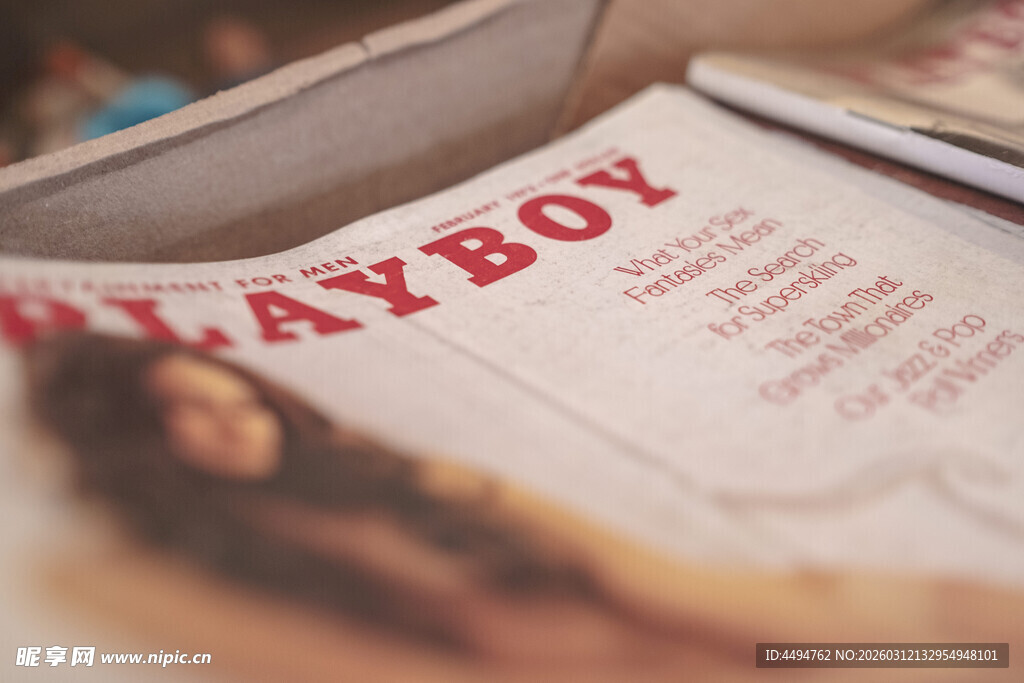 花花公子杂志页面特写
