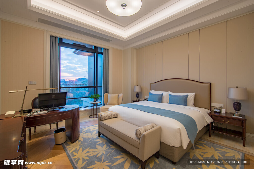 豪华舒适的现代风格卧室