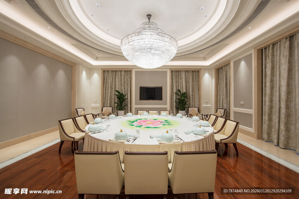 豪华中式风格餐厅包间