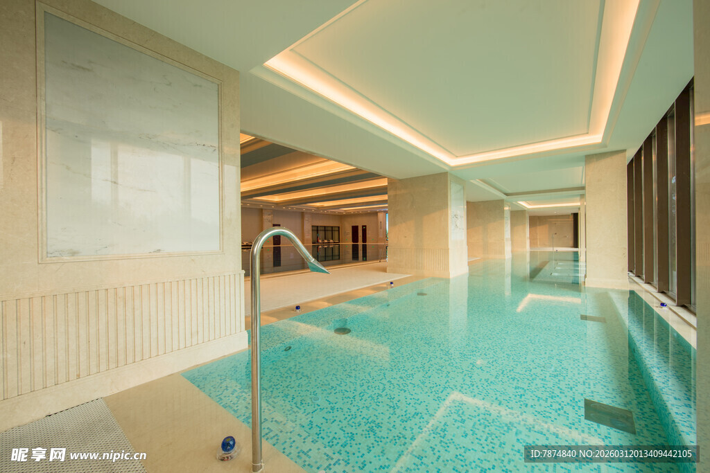 室内豪华泳池空间展示