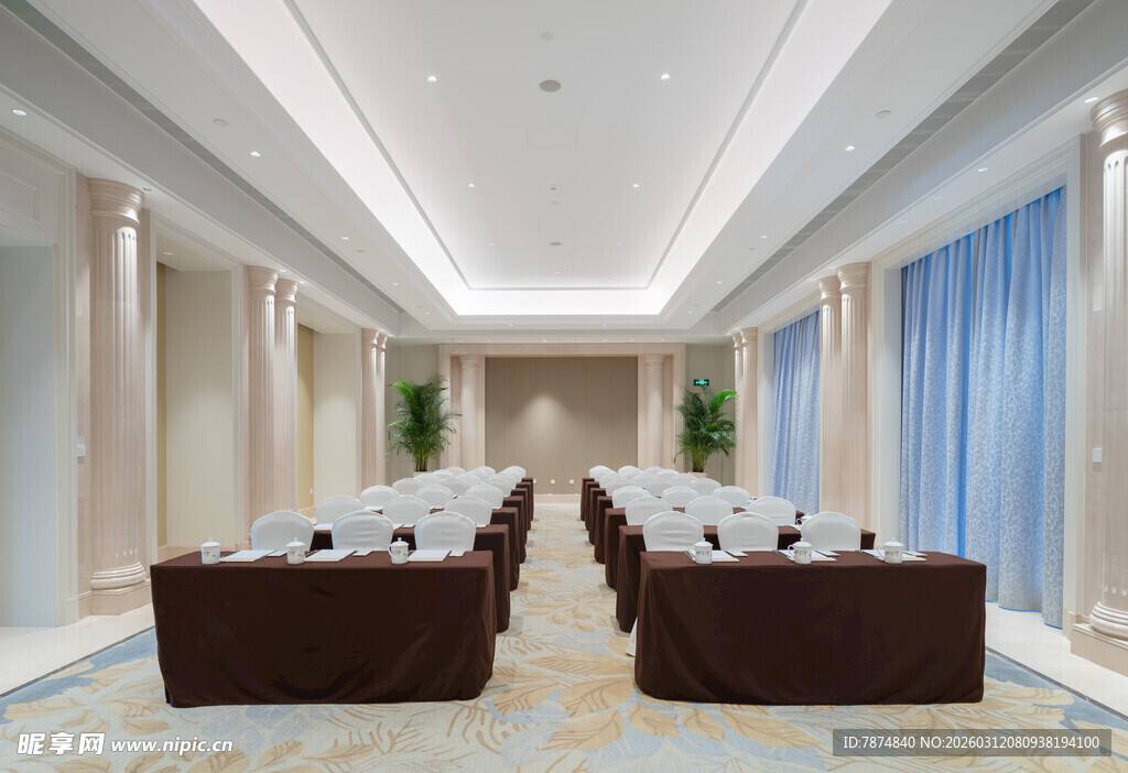 豪华宽敞的会议室场景