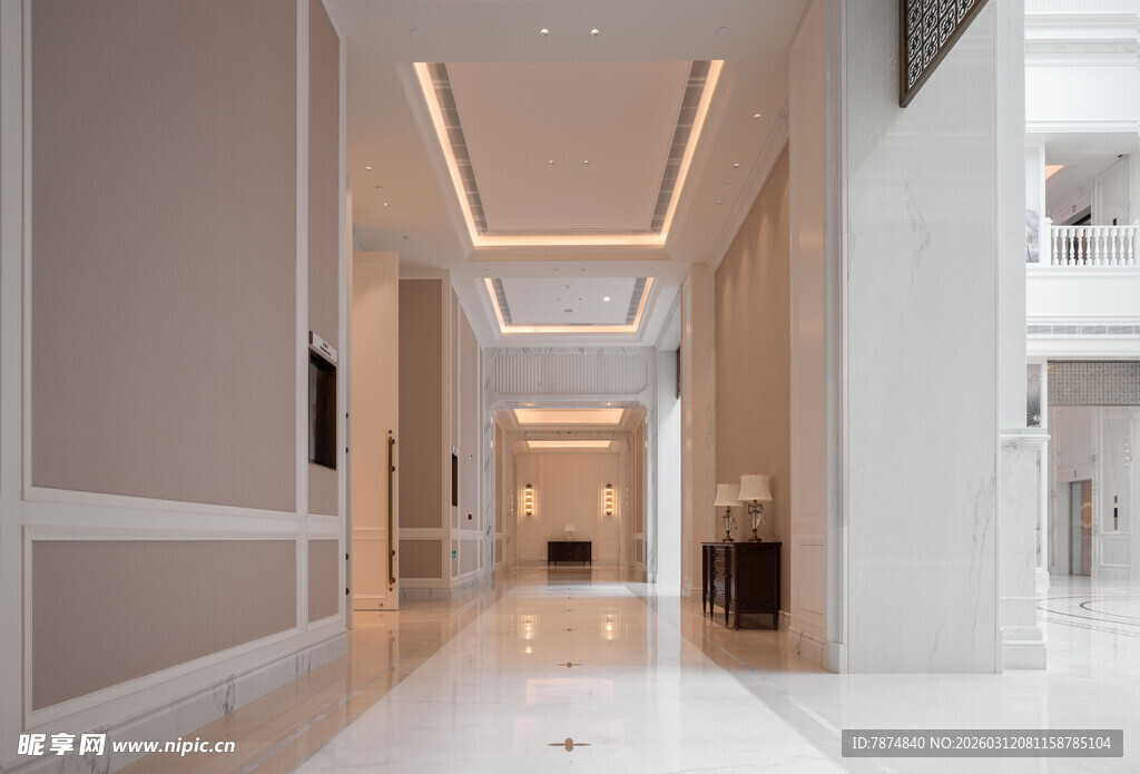 现代简约风格的宽敞走廊